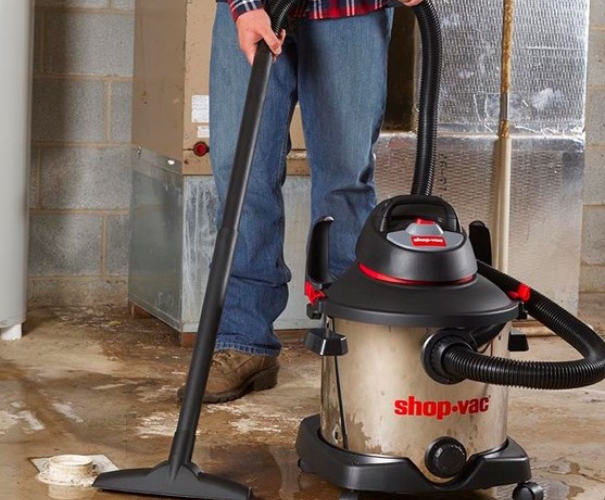 SHOP VAC